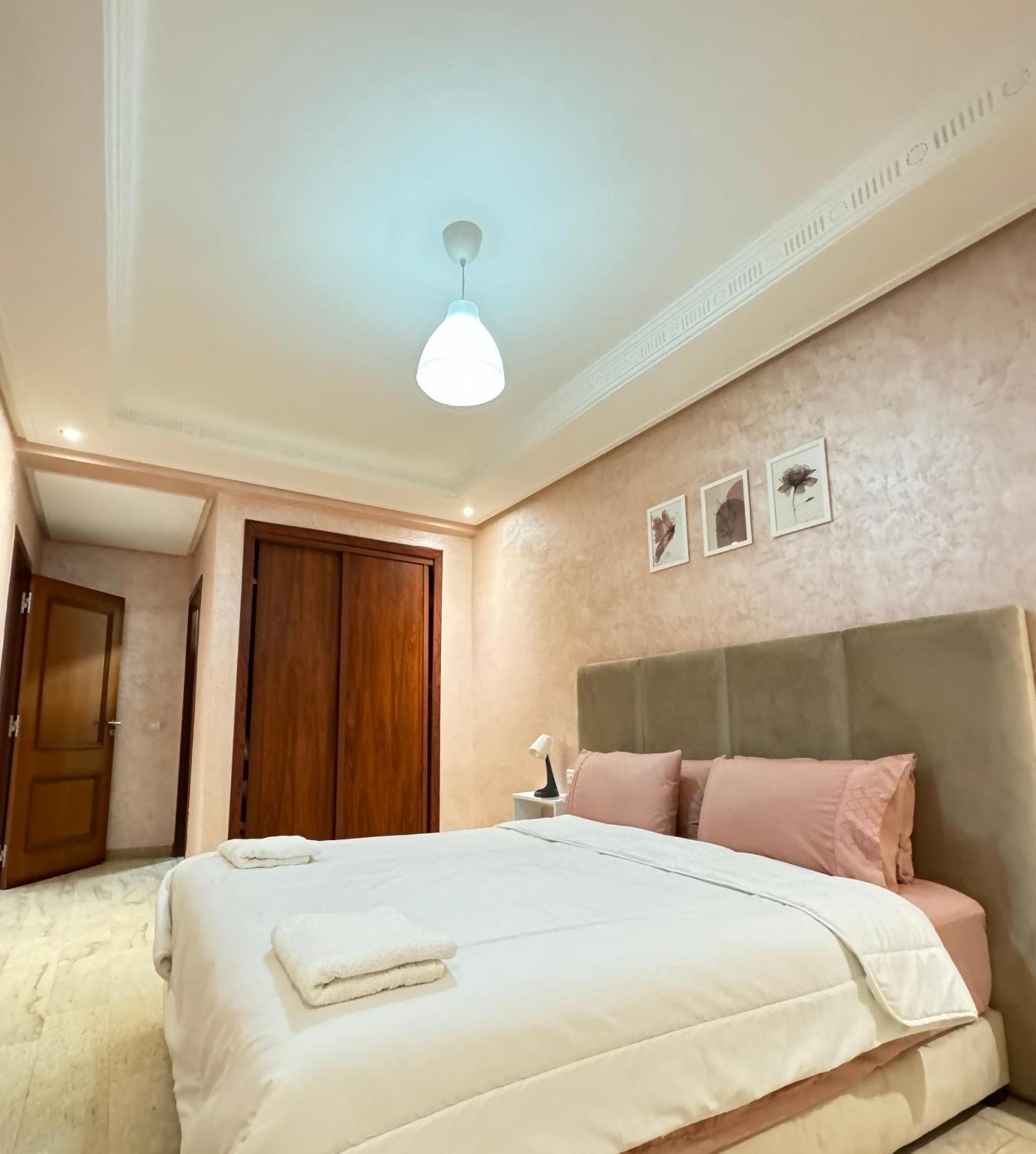 Suitouiss - Agdal 2 - Appartement A 2 Minutes De La Gare De Train Tgv Rabat Exterior foto