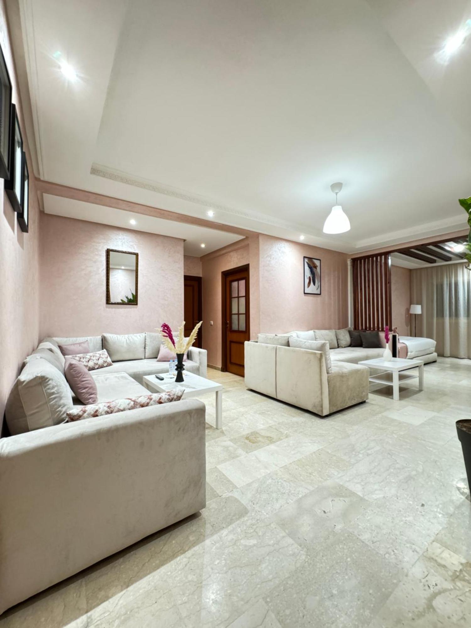 Suitouiss - Agdal 2 - Appartement A 2 Minutes De La Gare De Train Tgv Rabat Exterior foto