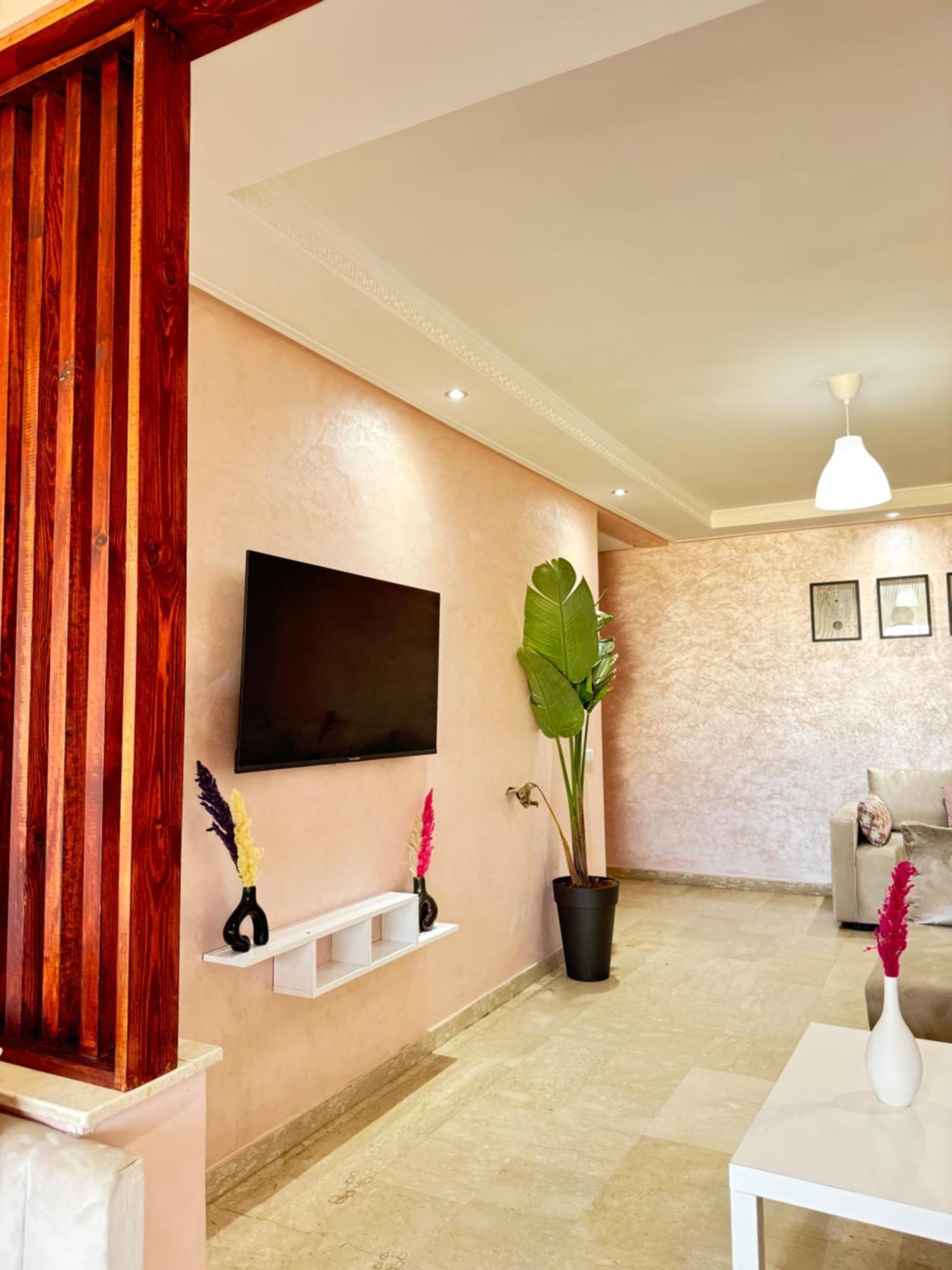 Suitouiss - Agdal 2 - Appartement A 2 Minutes De La Gare De Train Tgv Rabat Exterior foto